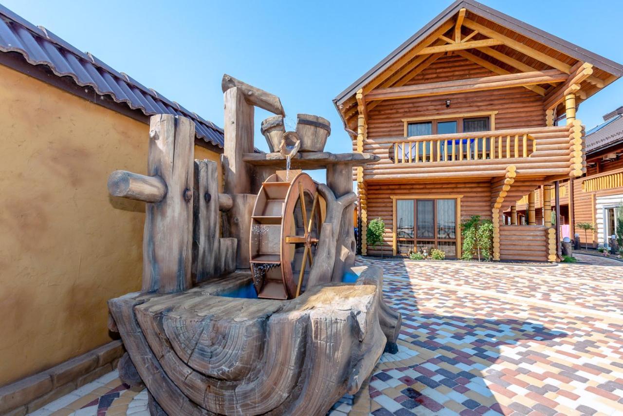 Пегас Hotel ซาลิซนีปอร์ต ภายนอก รูปภาพ