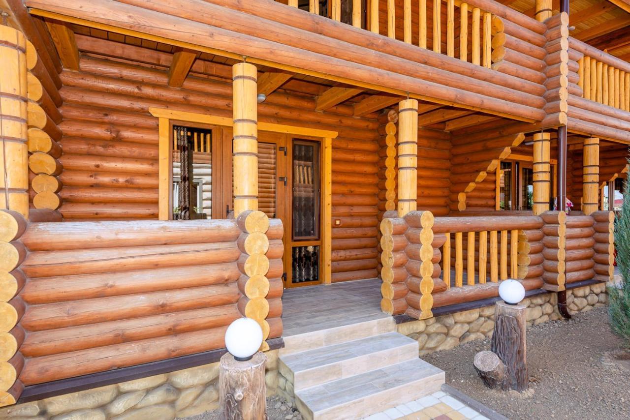 Пегас Hotel ซาลิซนีปอร์ต ภายนอก รูปภาพ