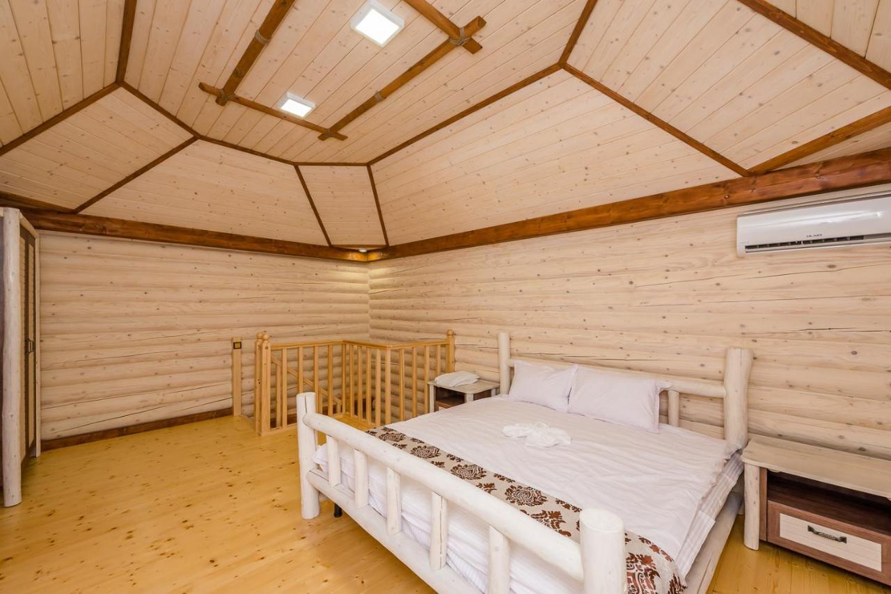 Пегас Hotel ซาลิซนีปอร์ต ภายนอก รูปภาพ