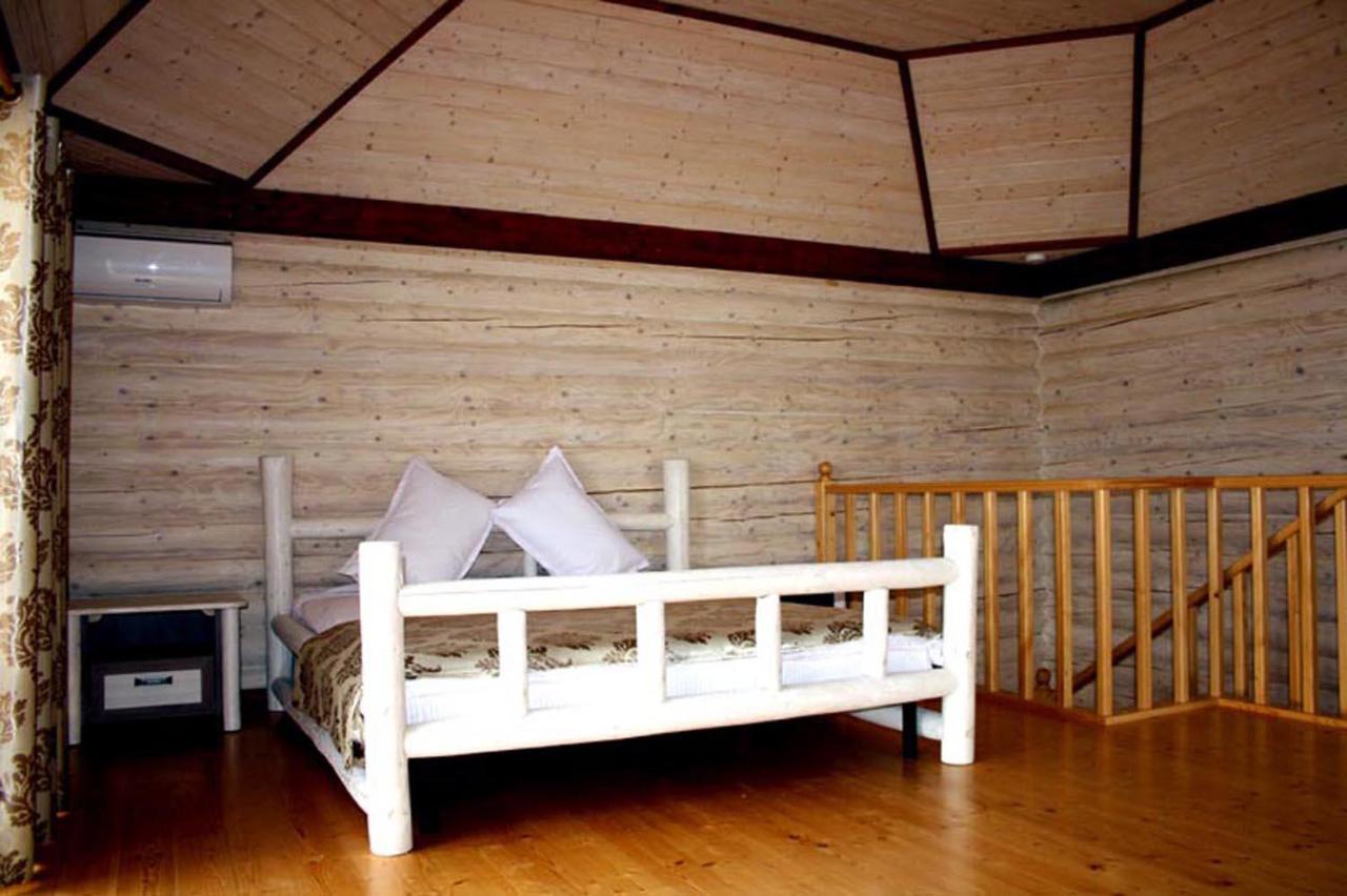 Пегас Hotel ซาลิซนีปอร์ต ภายนอก รูปภาพ