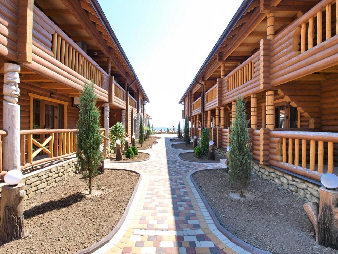 Пегас Hotel ซาลิซนีปอร์ต ภายนอก รูปภาพ