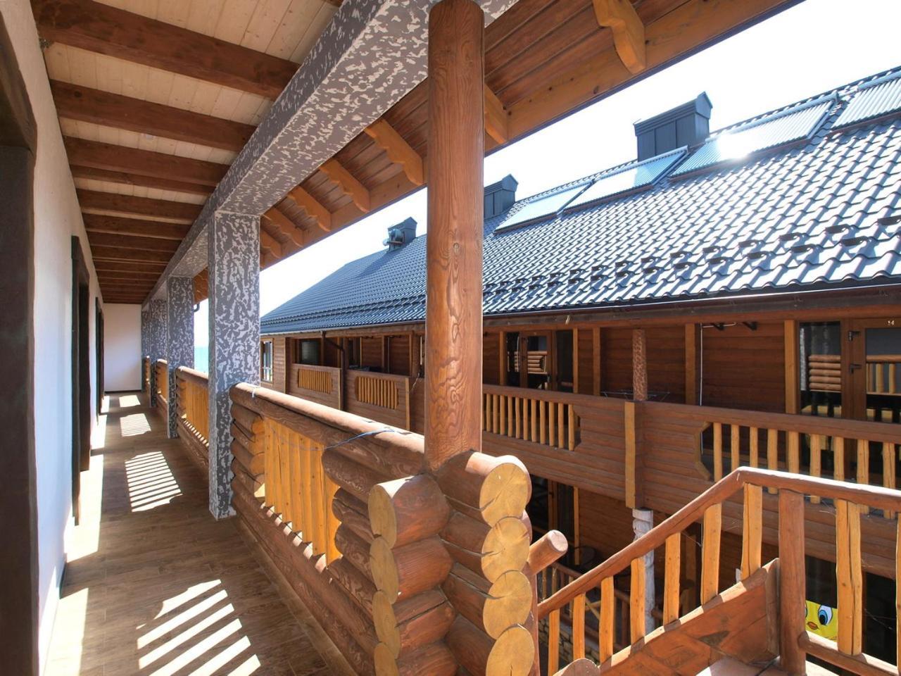 Пегас Hotel ซาลิซนีปอร์ต ภายนอก รูปภาพ